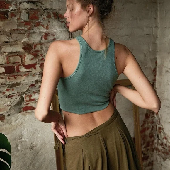 Free People High Neck Ribbed Crop - Picture 2 of 5